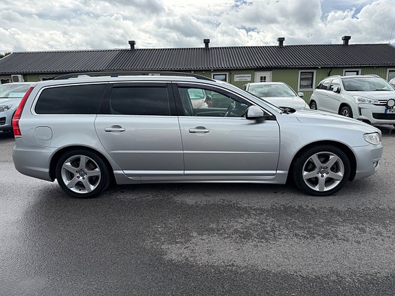 Volvo V70 6 of 20