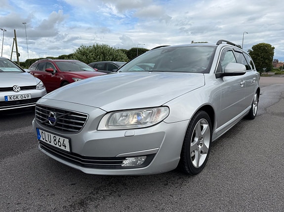 Volvo V70 9 of 20