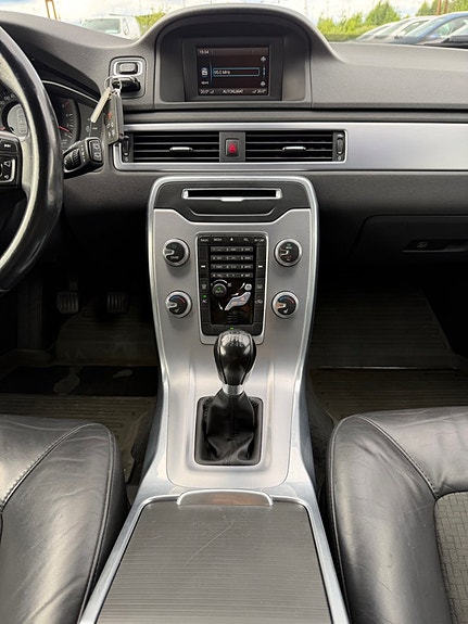 Volvo V70 18 of 20