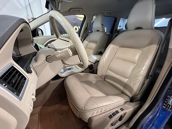 Volvo V70 13 of 20