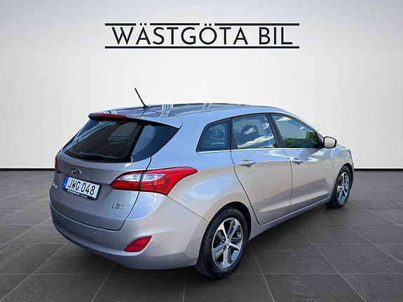 Hyundai i30 6 of 23