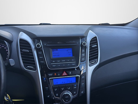 Hyundai i30 16 of 23