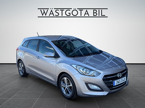 Hyundai i30 8 of 23