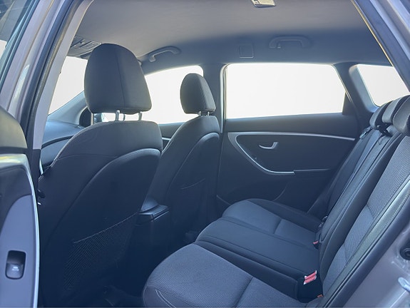 Hyundai i30 21 of 23