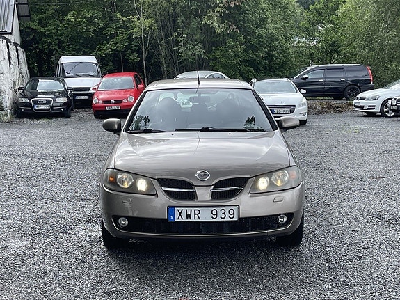 Nissan Almera 5 of 5