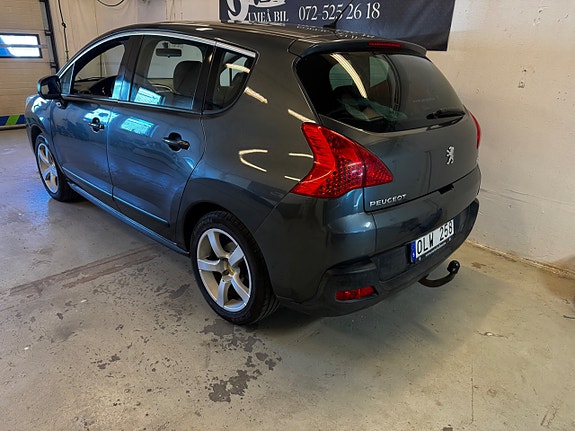 Peugeot 3008 4 of 5
