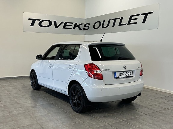 Skoda Fabia 2 of 5