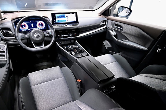 Nissan X-Trail 13 of 23