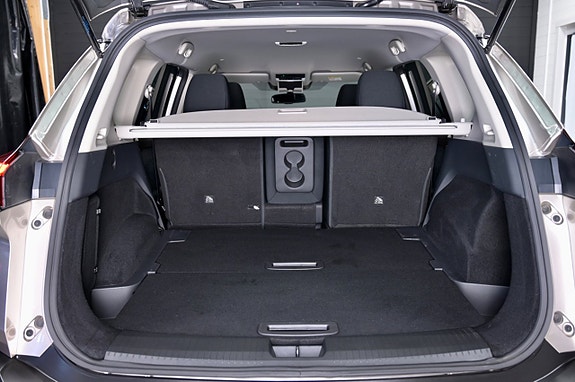 Nissan X-Trail 9 of 23