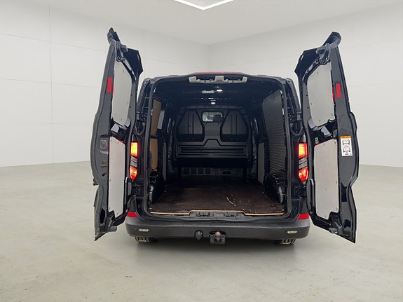 Ford Transit Custom 15 of 30