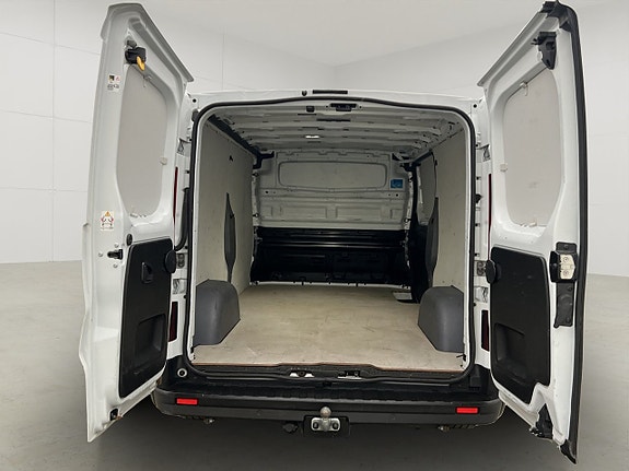 Renault Trafic 13 of 30