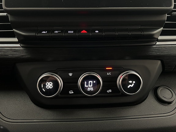 Renault Trafic 27 of 30