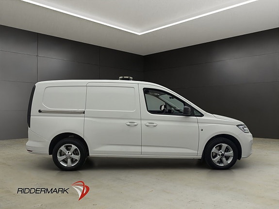 Volkswagen Caddy Maxi 2 of 5