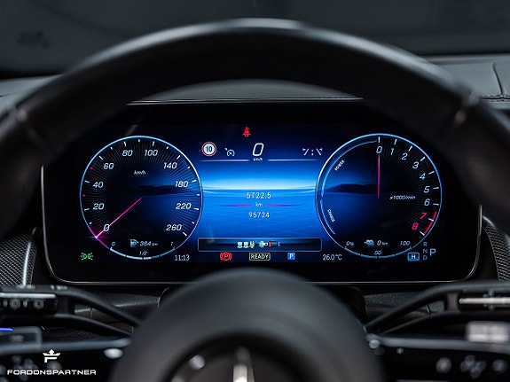 Mercedes-Benz GLC300 e 16 of 30