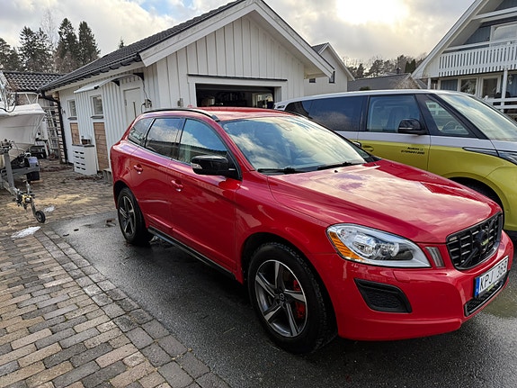 Volvo XC60 4 of 9