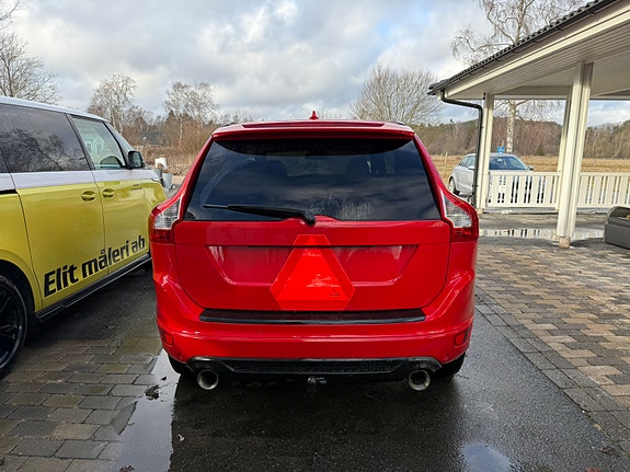Volvo XC60 3 of 9