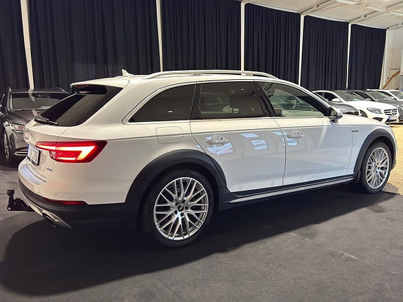 Audi A4 allroad 4 of 5