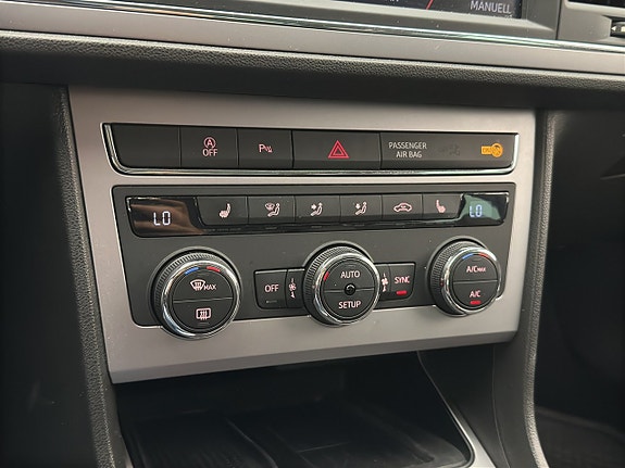 Seat Leon 17 of 27