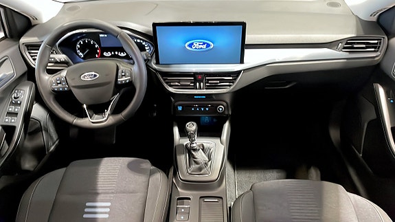 Ford Focus 4 of 5