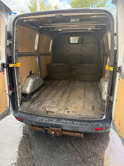 Ford Transit Custom 14 of 14