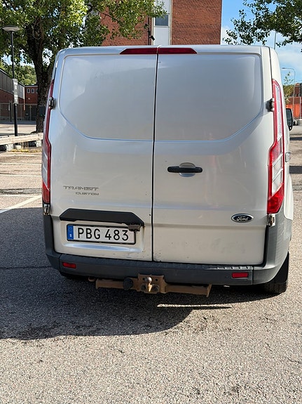 Ford Transit Custom 6 of 14