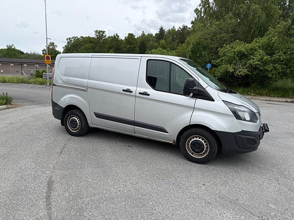 Ford Transit Custom 4 of 11