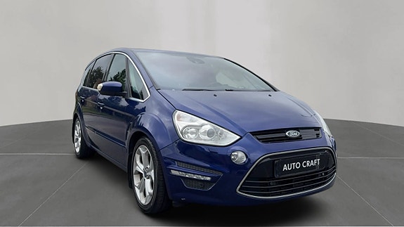Ford S-MAX 3 of 13