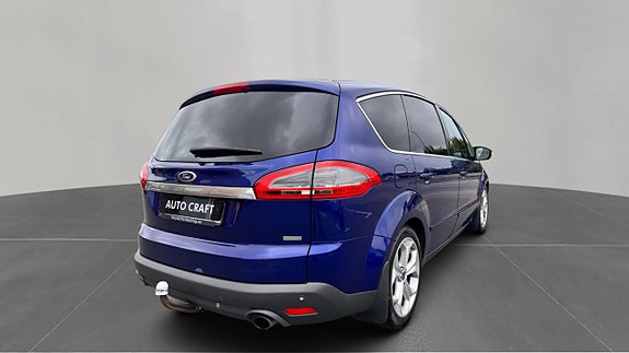 Ford S-MAX 5 of 13