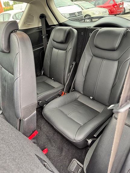 Ford S-MAX 9 of 13