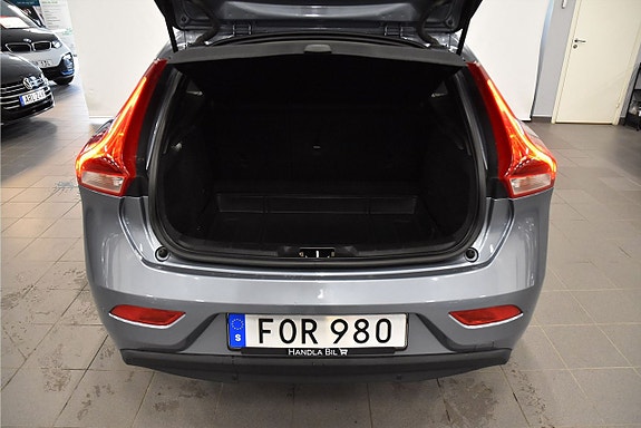 Volvo V40 21 of 21