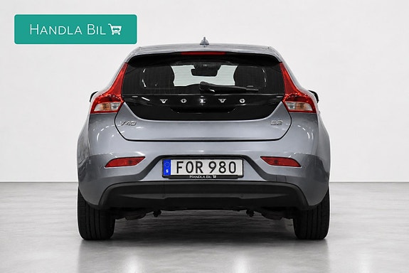 Volvo V40 6 of 21