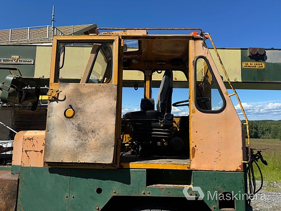 Mobilkran Björnkranar 13 ton 9 of 27