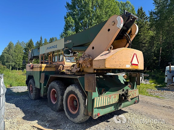 Mobilkran Björnkranar 13 ton 5 of 27