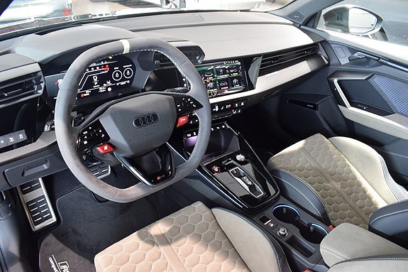 Audi RS3 9 of 12