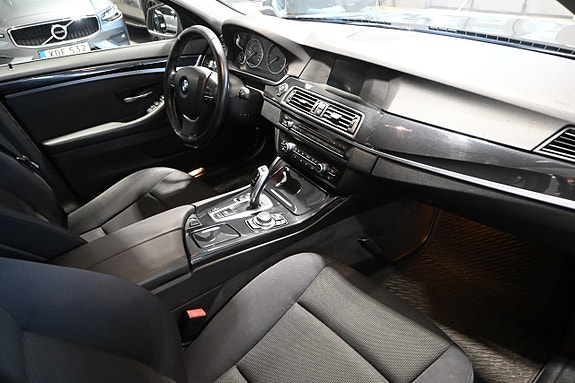 BMW 520d 10 of 25