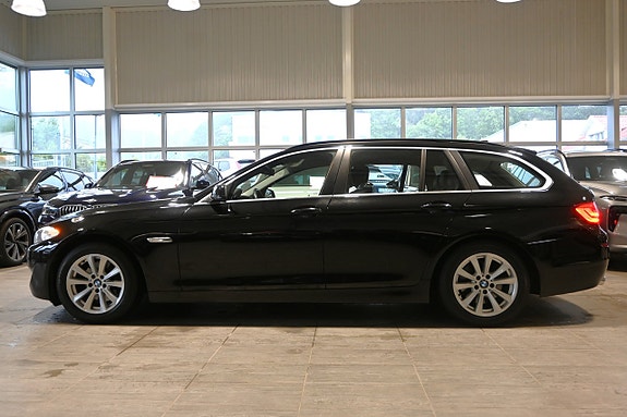 BMW 520d 2 of 25