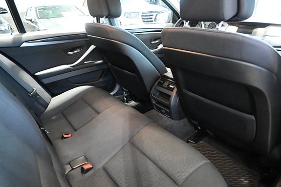 BMW 520d 13 of 25