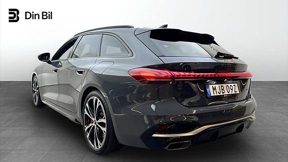 Audi A5 3 of 22