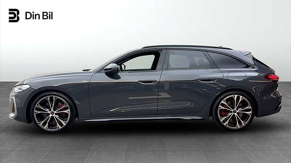 Audi A5 2 of 5