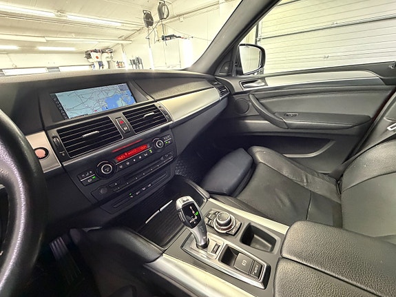 BMW X6 17 of 21