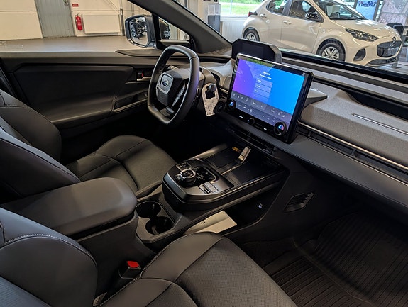 Subaru Solterra 18 of 19