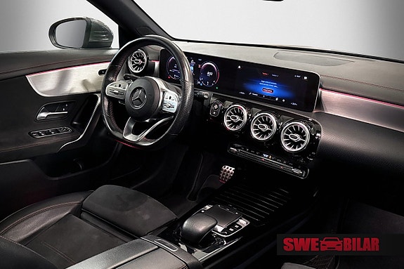 Mercedes-Benz CLA200 21 of 28