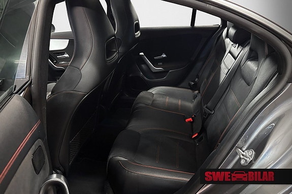 Mercedes-Benz CLA200 19 of 28
