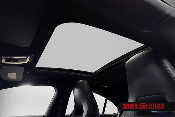 Mercedes-Benz CLA200 9 of 28