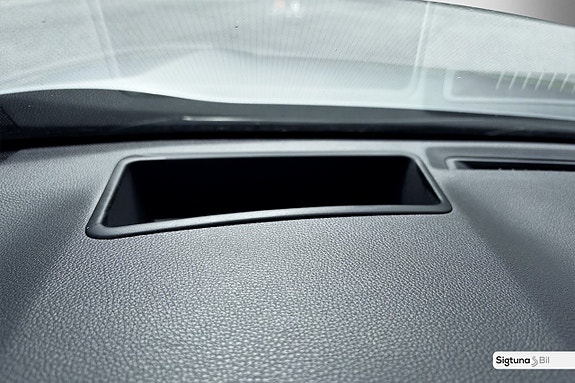 Toyota RAV4 25 of 26