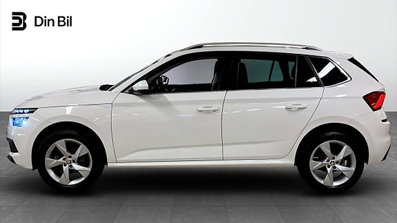 Skoda Kamiq 2 of 5