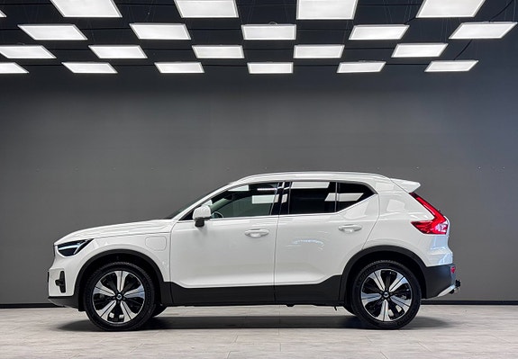 Volvo XC40 5 of 5