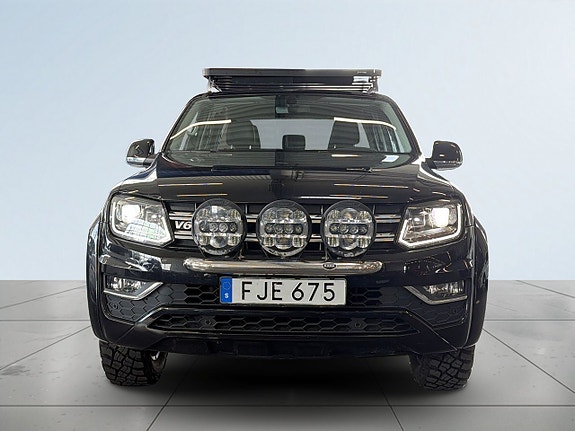Volkswagen Amarok 2 of 5