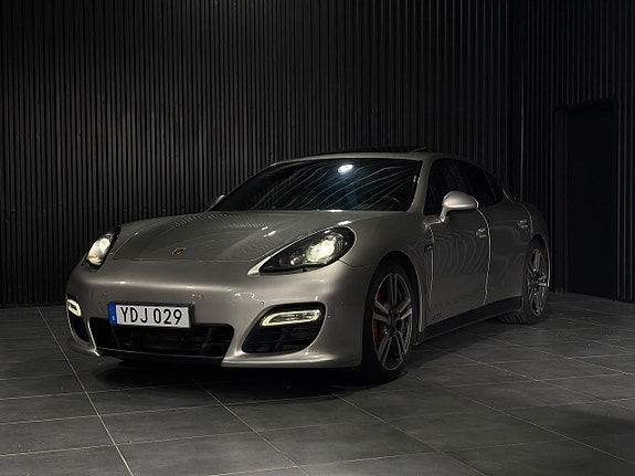 Porsche Panamera GTS