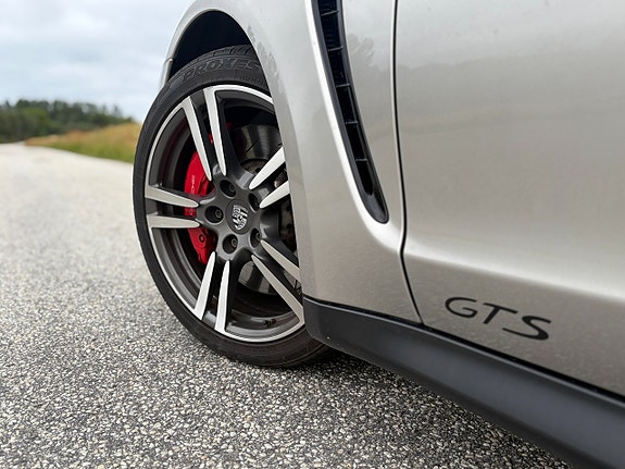 Porsche Panamera GTS 10 of 22